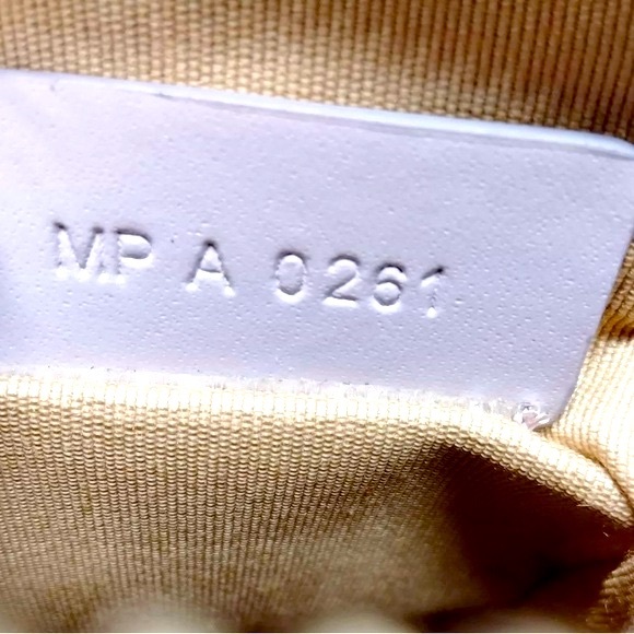 Auth Givenchy Lilac Purple Polished Leather Mini Vertical Antigona Satchel Ex++ - Picture 11 of 13